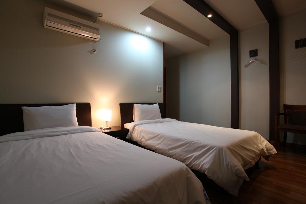 Monaco Hotel Jeju Habitación foto